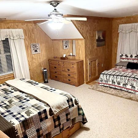 One Of A Kind Rustic Log Cabin Near Bryce Resort - Large Game Room - Fire Pit - Large Deck - Bbq Basye Eksteriør bilde