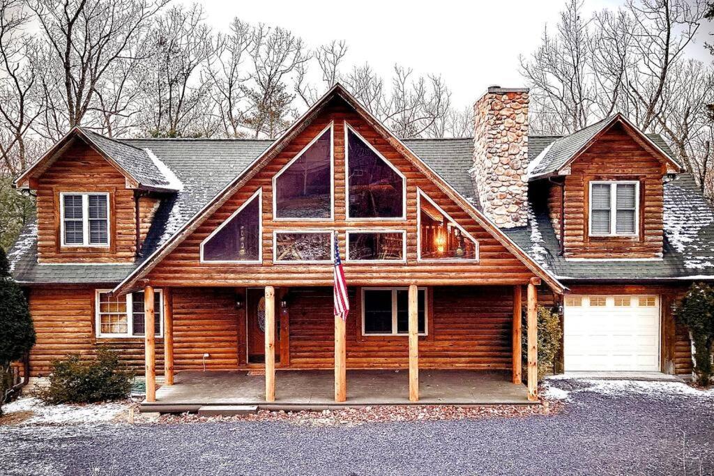 One Of A Kind Rustic Log Cabin Near Bryce Resort - Large Game Room - Fire Pit - Large Deck - Bbq Basye Eksteriør bilde