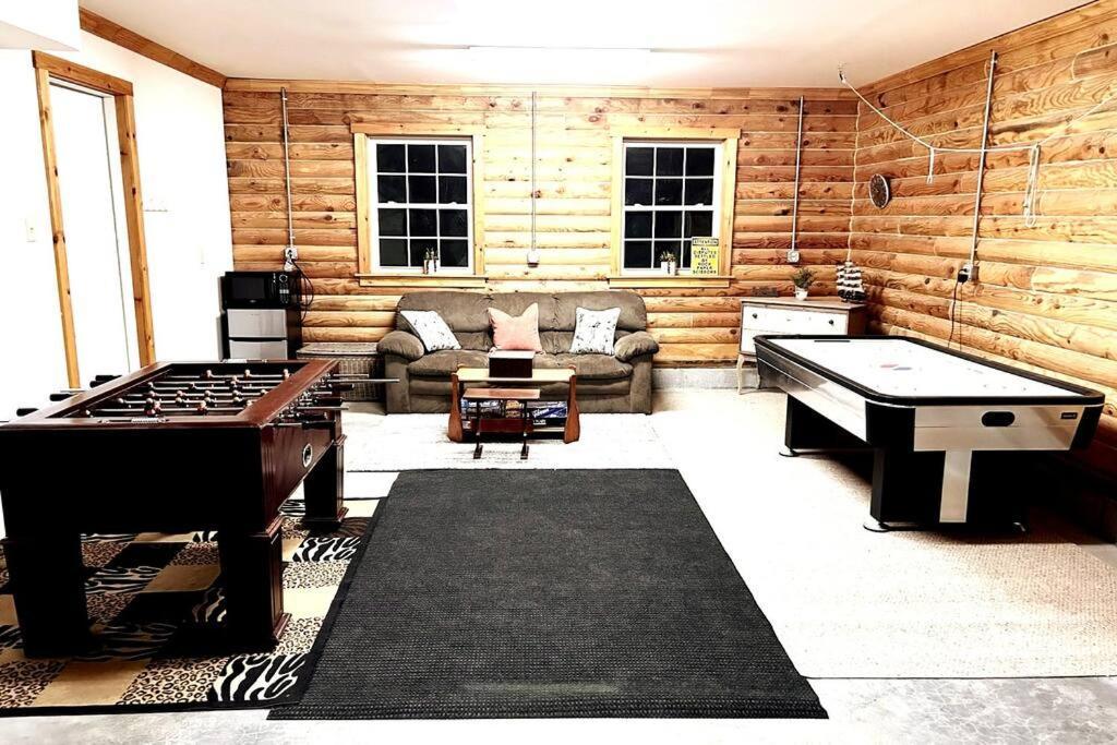 One Of A Kind Rustic Log Cabin Near Bryce Resort - Large Game Room - Fire Pit - Large Deck - Bbq Basye Eksteriør bilde