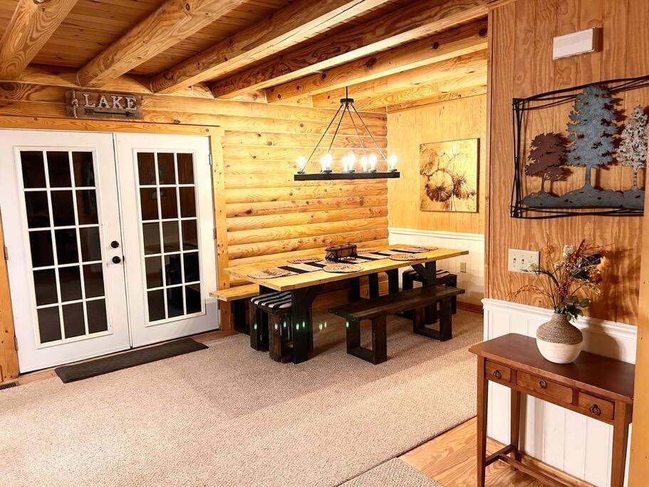 One Of A Kind Rustic Log Cabin Near Bryce Resort - Large Game Room - Fire Pit - Large Deck - Bbq Basye Eksteriør bilde