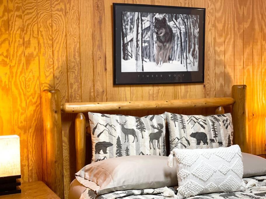 One Of A Kind Rustic Log Cabin Near Bryce Resort - Large Game Room - Fire Pit - Large Deck - Bbq Basye Eksteriør bilde