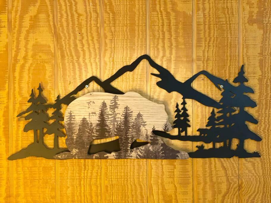 One Of A Kind Rustic Log Cabin Near Bryce Resort - Large Game Room - Fire Pit - Large Deck - Bbq Basye Eksteriør bilde